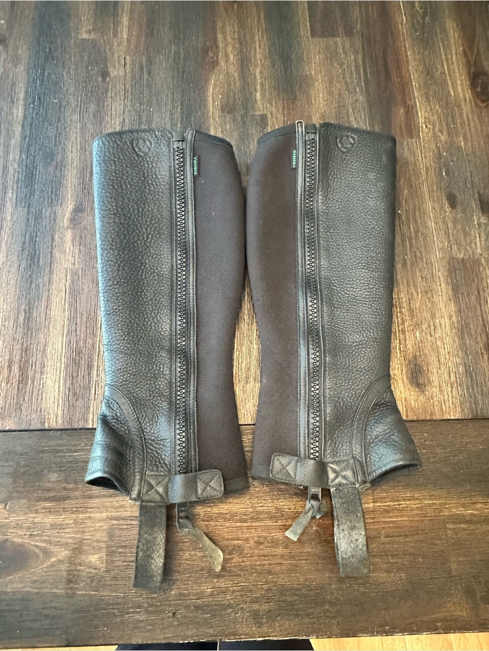 Ariat Breeze Half Chap - Black